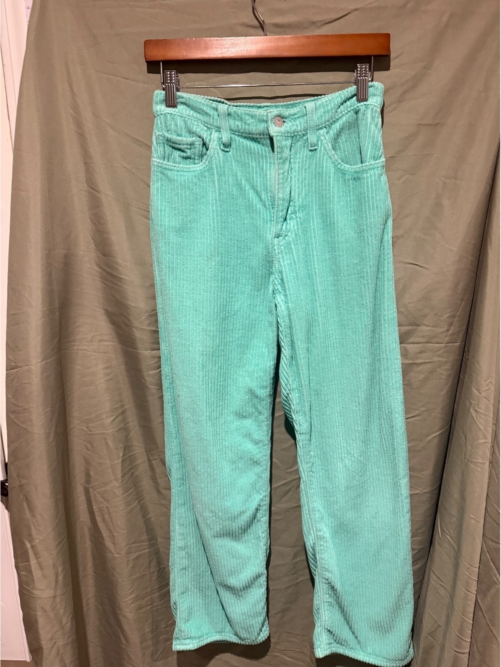 Levi's Premium Ribcage Straight Ankle turquoise corduroy pants